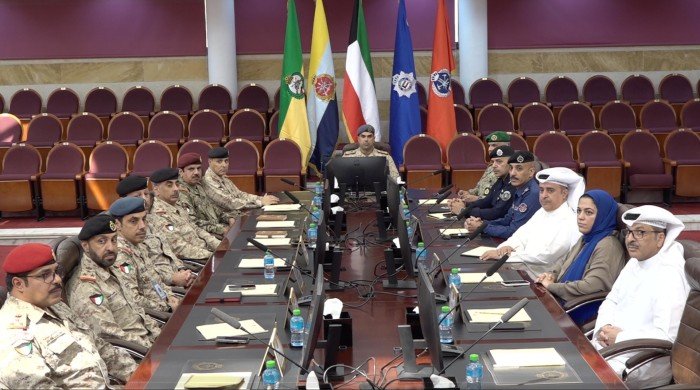 نائب رئيس (الأركان) يترأس اجتماعا تنسيقيا لبحث سبل الاستفادة من طائرة (بيرقدار) نائب رئيس (الأركان) يترأس اجتماعا تنسيقيا لبحث سبل الاستفادة من طائرة (بيرقدار)
