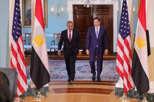 مصر.. وزير الخارجية يُجري مباحثات مع نظيره الأمريكي بواشنطن مصر.. وزير الخارجية يُجري مباحثات مع نظيره الأمريكي بواشنطن