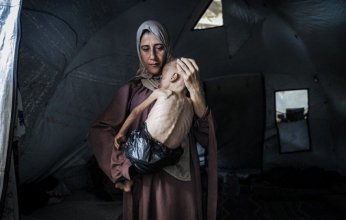 جريمة إبادة صامتة.. أكثر من 40 ألف رضيع في غزة مهددون بالموت جوعًا وسط استمرار منع إدخال حليب الأطفال