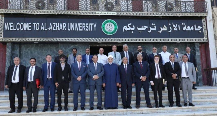 تفاهم بين جامعة الأزهر والأكاديمية العربية للعلوم والتكنولوجيا في جميع المجالات العلمية تفاهم بين جامعة الأزهر والأكاديمية العربية للعلوم والتكنولوجيا في جميع المجالات العلمية