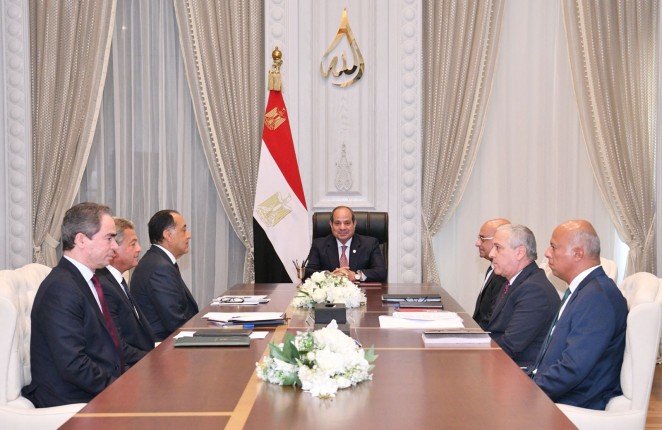مصر.. الرئيس السيسي يوافق على صرف البدل النقدي المقترح من الحكومة للصحفيين مصر.. الرئيس السيسي يوافق على صرف البدل النقدي المقترح من الحكومة للصحفيين