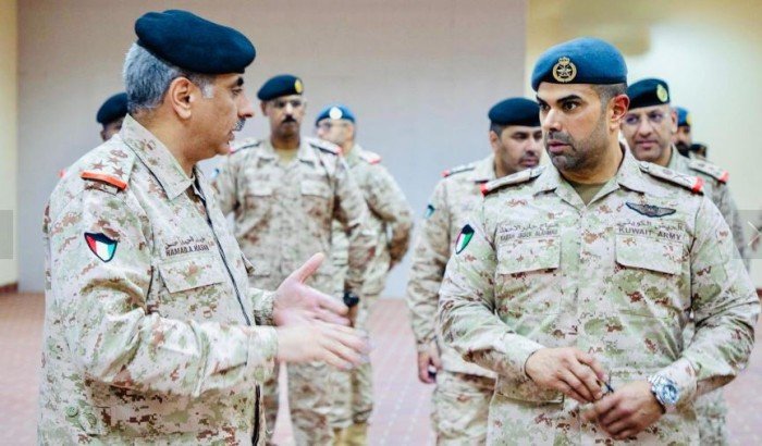 الأركان الكويتية: حريصون على تحديث البرامج التدريبية باستمرار بما يواكب المستجدات العسكرية العالمية الأركان الكويتية: حريصون على تحديث البرامج التدريبية باستمرار بما يواكب المستجدات العسكرية العالمية