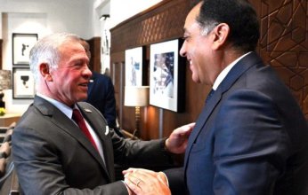 العاهل الأردني يستقبل رئيس الوزراء المصري بالديوان الملكي