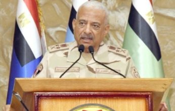 وزير الدفاع المصري يؤكد ضرورة بقاء القوات المسلحة بأعلى درجات اليقظة والاستعداد