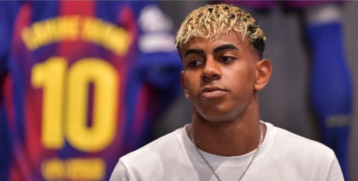 يويفا يقرر عقوبات على برشلونة.. تفاصيل يويفا يقرر عقوبات على برشلونة.. تفاصيل