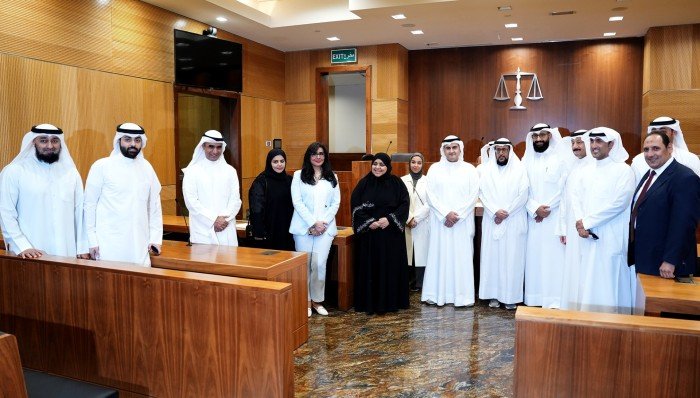 وزير العدل الكويتي: قريبا إطلاق أكبر خطة لتطوير التشريعات في تاريخ الكويت وزير العدل الكويتي: قريبا إطلاق أكبر خطة لتطوير التشريعات في تاريخ الكويت