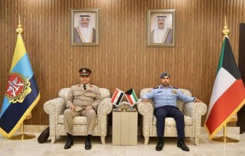 الكويت.. نائب رئيس الأركان العامة للجيش يبحث مع وفد عسكري مصري موضوعات مشتركة