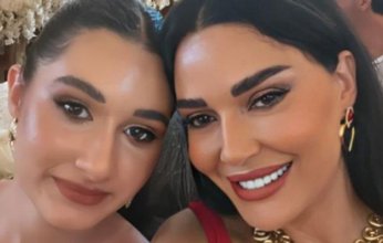 شاهد بالصور.. إطلالة جريئة لسيرين عبد النور وابنتها في زفاف عائلي