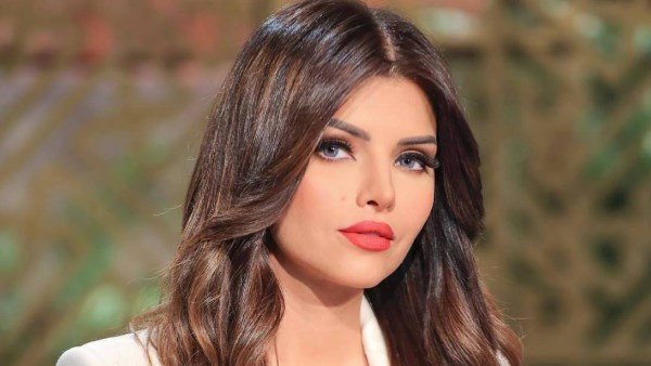 الإعلامية إيمان الحصري تعلن انتهاء رحلتها مع قناة DMC الإعلامية إيمان الحصري تعلن انتهاء رحلتها مع قناة DMC