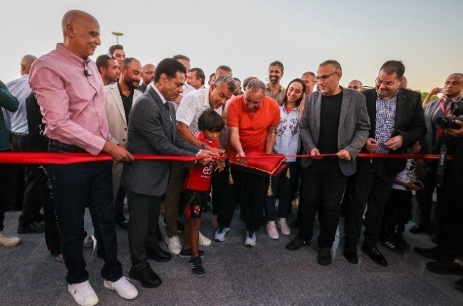 مجلس إدارة الأهلي يفتتح مجمع حمام السباحة بفرع زايد مجلس إدارة الأهلي يفتتح مجمع حمام السباحة بفرع زايد