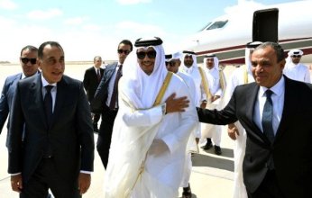 رئيس الوزراء يستقبل نظيره القطري بمطار العلمين الدولي