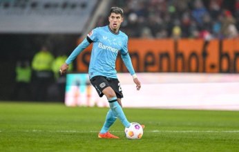 ليفركوزن ينفي شائعات رحيل الأرجنتيني بالاسيوس ويؤكد رغبته في الاحتفاظ به