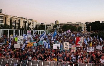 تظاهرات حاشدة في تل أبيب للمطالبة بصفقة لتبادل الأسرى والمحتجزين