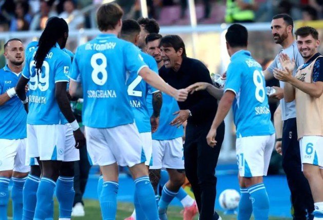 بث مباشر.. شاهد مباراة نابولي وكالياري في الدوري الإيطالي بث مباشر.. شاهد مباراة نابولي وكالياري في الدوري الإيطالي