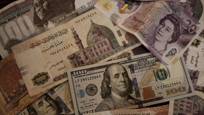 مصر: الجنيه يحقق أفضل أداء له أمام الدولار منذ بداية العام مصر: الجنيه يحقق أفضل أداء له أمام الدولار منذ بداية العام