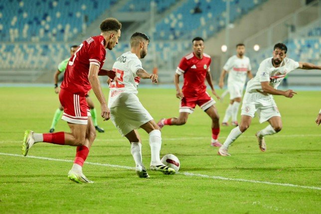 الزمالك يفوز على مودرن سبورت 2-1 في الدوري المصري الممتاز الزمالك يفوز على مودرن سبورت 2-1 في الدوري المصري الممتاز