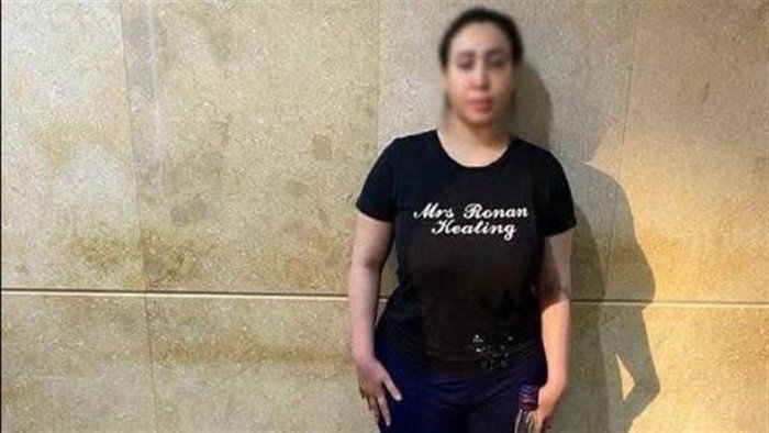 ضبط بوسي الأسد لنشرها فيديوهات منافية للآداب العامة ضبط بوسي الأسد لنشرها فيديوهات منافية للآداب العامة
