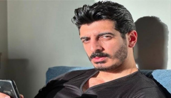 شاهد.. أول ظهور لشاكر محظور بعد القبض عليه شاهد.. أول ظهور لشاكر محظور بعد القبض عليه