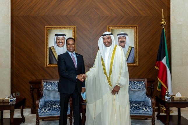 وزير الخارجية الكويتي يلتقي وزير الشؤون الخارجية والتعاون الدولي الصومالي وزير الخارجية الكويتي يلتقي وزير الشؤون الخارجية والتعاون الدولي الصومالي