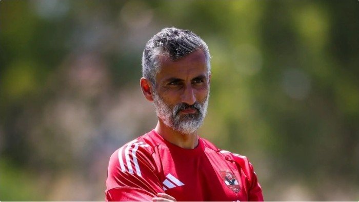 ريبييرو يعلن تشكيل الأهلي لودية منتخب الشباب ريبييرو يعلن تشكيل الأهلي لودية منتخب الشباب