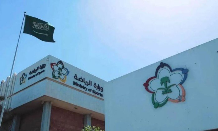 بدء استقبال طلبات الاستحواذ على النجمة والأخدود ضمن تخصيص الأندية السعودية بدء استقبال طلبات الاستحواذ على النجمة والأخدود ضمن تخصيص الأندية السعودية
