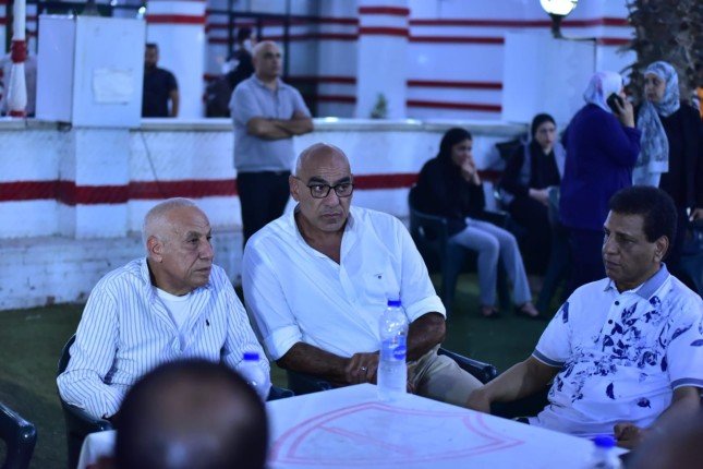 رموز وقيادات الزمالك تناشد المسؤولين بإعادة النظر في قرار سحب أرض أكتوبر رموز وقيادات الزمالك تناشد المسؤولين بإعادة النظر في قرار سحب أرض أكتوبر