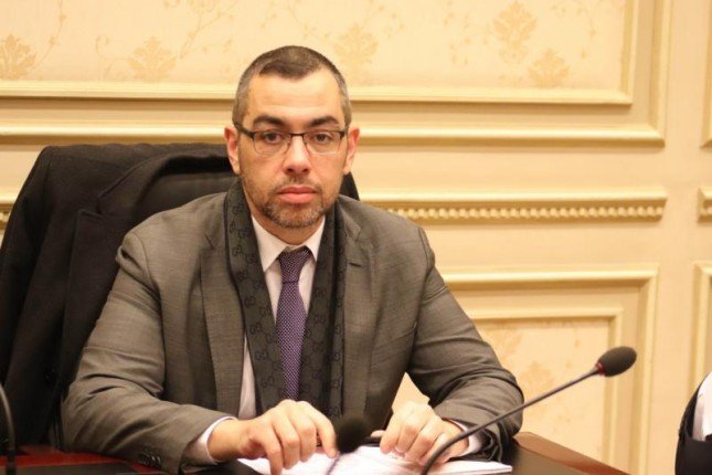 خبير اقتصادي: قرار "البنك المركزي " بتخفيض سعر الفائدة صائب خبير اقتصادي: قرار "البنك المركزي " بتخفيض سعر الفائدة صائب