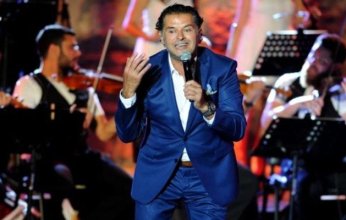 النجم راغب علامة يثير الجدل مجددًا في حفل بلبنان.. ما القصة؟