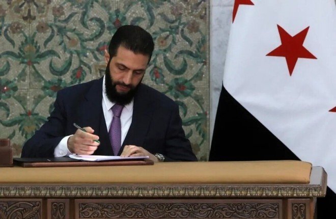 الرئيس السوري أحمد الشرع يشكل لجنة "الهيئة الوطنية للعدالة الانتقالية" الرئيس السوري أحمد الشرع يشكل لجنة "الهيئة الوطنية للعدالة الانتقالية"
