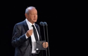 ساويرس ينتقد وجود ميسي في إعلان ترويجي لافتتاح المتحف المصري