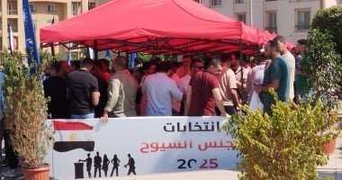 الكويت: حملة إغاثة أهل غزة تجمع أكثر من 21 مليون دولار فى ثلاثة أيام الكويت: حملة إغاثة أهل غزة تجمع أكثر من 21 مليون دولار فى ثلاثة أيام
