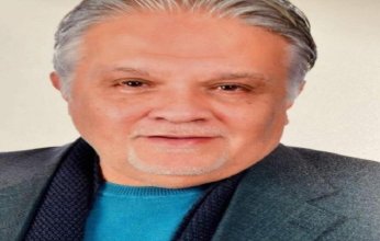 الفنانة فيفي عبده تنعى المنتج طارق صيام وتطلب الدعاء له