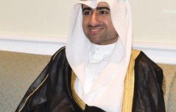 الكويت.. مرسوم أميري بتعيين الشيخ عبد العزيز مشعل مبارك عبد الله الأحمد الصباح وكيلا للديوان الأميري بالدرجة الممتازة