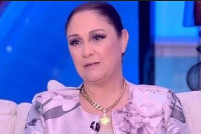 مهرجان الإسكندرية السينمائي يكرم الفنانة شيرين بدورته الـ41 مهرجان الإسكندرية السينمائي يكرم الفنانة شيرين بدورته الـ41