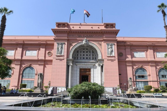 المتحف المصري بالتحرير يحتفل باليوم العالمي للتصوير بمعرض "سحر مصر القديمة بعدسة إيطالية" المتحف المصري بالتحرير يحتفل باليوم العالمي للتصوير بمعرض "سحر مصر القديمة بعدسة إيطالية"