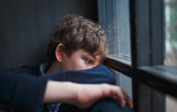 الإفراط في ألعاب الفيديو يرفع معدلات القلق والاكتئاب واضطرابات النوم لدى المراهقين