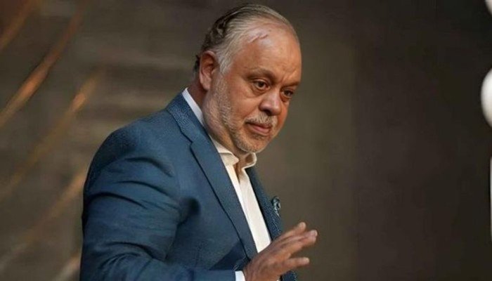 أشرف زكي يهاجم "تيكتوكرز" يسيئون لصورة مصر: "ناس قاعدة تحت التكييف وبتشوّه البلد" أشرف زكي يهاجم "تيكتوكرز" يسيئون لصورة مصر: "ناس قاعدة تحت التكييف وبتشوّه البلد"