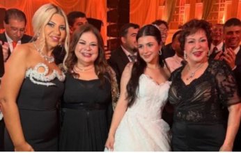 شاهد.. حفيدة فيروز تحتفل بزفافها وسط نجوم الفن