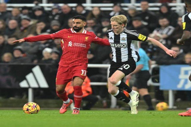 بث مباشر.. مشاهدة مباراة نيوكاسل وليفربول في الدوري الإنجليزي الممتاز بث مباشر.. مشاهدة مباراة نيوكاسل وليفربول في الدوري الإنجليزي الممتاز
