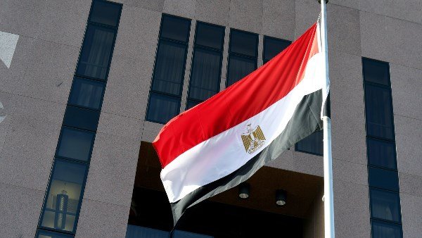 مصدر مطلع للقاهرة الإخبارية: مصر تكثف اتصالاتها مع الأطراف كافة للوصول إلى تهدئة بغزة مصدر مطلع للقاهرة الإخبارية: مصر تكثف اتصالاتها مع الأطراف كافة للوصول إلى تهدئة بغزة