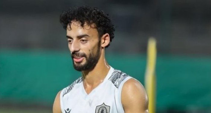 حقيقة عرض أحمد عبد القادر ٣٠ مليون للرحيل عن صفوف الأهلي حقيقة عرض أحمد عبد القادر ٣٠ مليون للرحيل عن صفوف الأهلي