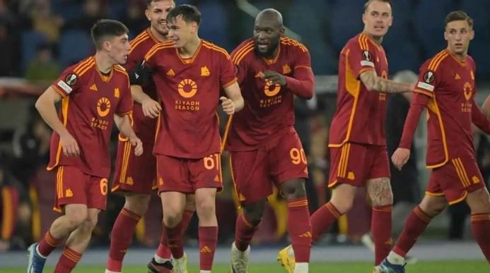 مواجهة قوية.. بث مباشر لمشاهدة مباراة روما وبولونيا الدوري الإيطالي مواجهة قوية.. بث مباشر لمشاهدة مباراة روما وبولونيا الدوري الإيطالي