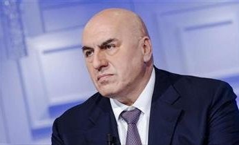 وزير الدفاع الإيطالي: سنبدأ في إسقاط المساعدات جوًا على غزة السبت المقبل