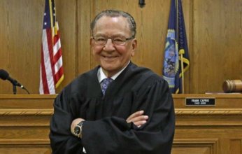 وفاة القاضى الانسان صاحب اكبر شعبية فى العالم فرانك كابريو