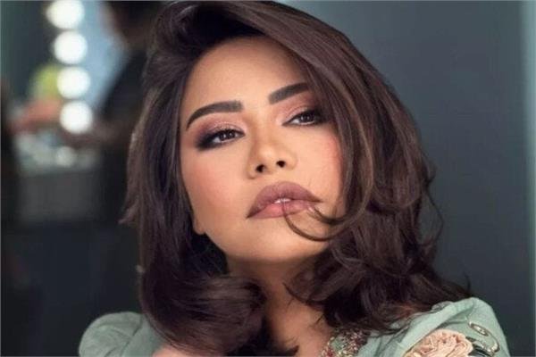 الحجز على حسابات روتانا البنكية لصالح الفنانة شيرين عبد الوهاب الحجز على حسابات روتانا البنكية لصالح الفنانة شيرين عبد الوهاب