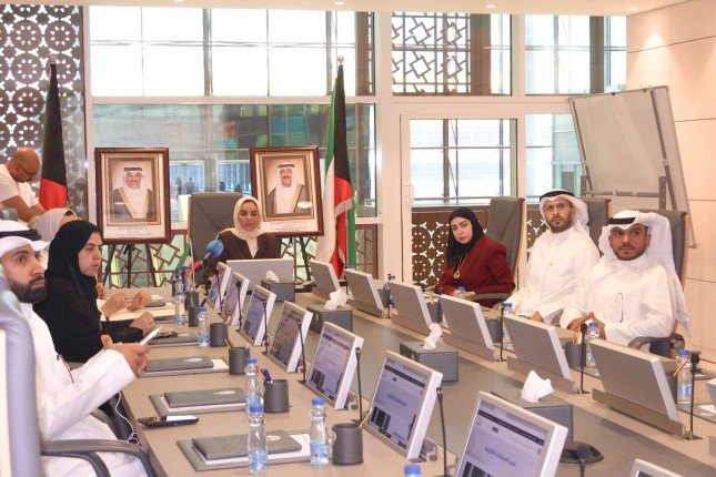 وزير الشؤون الاجتماعية: تطوير خدمات "المجلس الأعلى لشؤون الأسرة" وتبسيط إجراءاته عبر التحول الرقمي وزير الشؤون الاجتماعية: تطوير خدمات "المجلس الأعلى لشؤون الأسرة" وتبسيط إجراءاته عبر التحول الرقمي