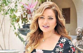 شاهد.. أول ظهور للنجمة ليلى علوي بعد تعرضها لحادث سير