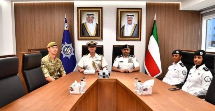«الداخلية الكويتية» تبتعث أول 3 عناصر نسائية للالتحاق بالكلية البحرية الملكية البريطانية «الداخلية الكويتية» تبتعث أول 3 عناصر نسائية للالتحاق بالكلية البحرية الملكية البريطانية