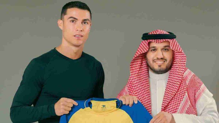 عبد الله الماجد يحتفظ برئاسة النصر السعودي عبد الله الماجد يحتفظ برئاسة النصر السعودي