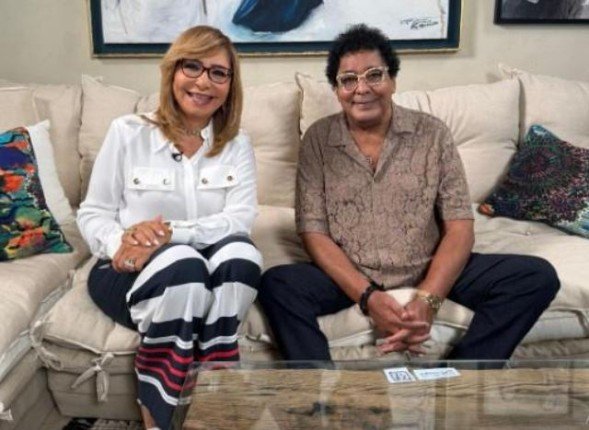 محمد منير ضيف لميس الحديدي اليوم في برنامج ” الصورة ” على شاشة النهار محمد منير ضيف لميس الحديدي اليوم في برنامج ” الصورة ” على شاشة النهار